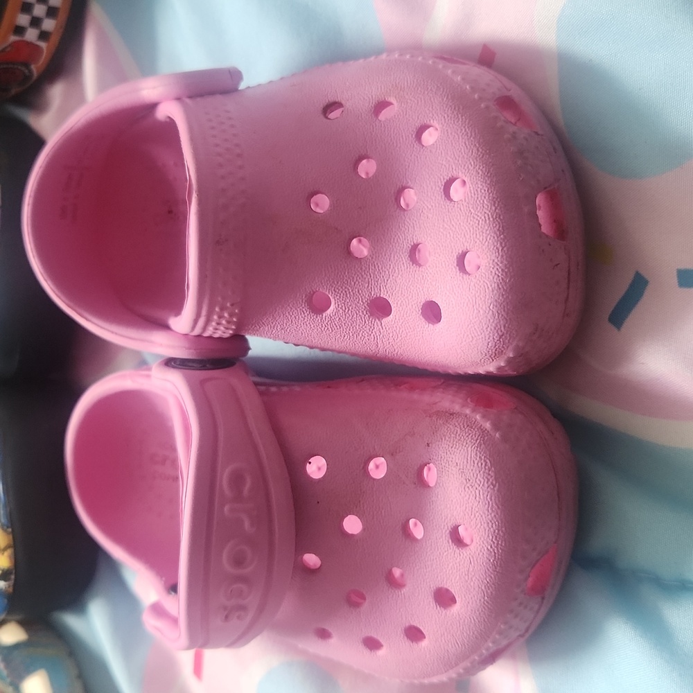 Crocs BUNDLE - Picture 3 of 5